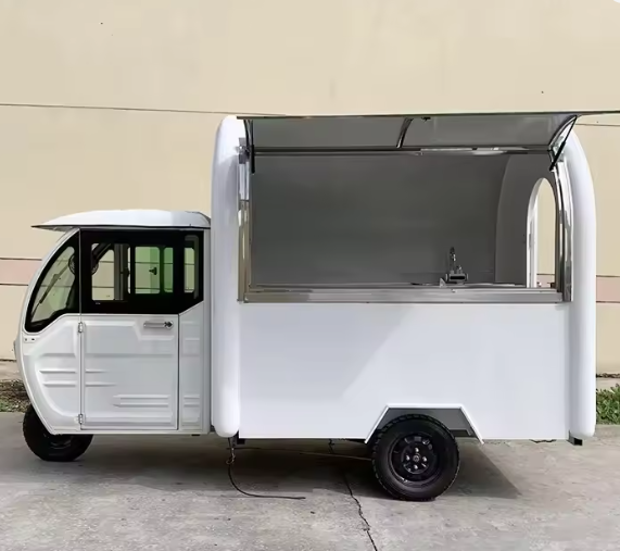 Fast Food With Snacks - Op maat gemaakte, volledig uitgeruste mobiele
