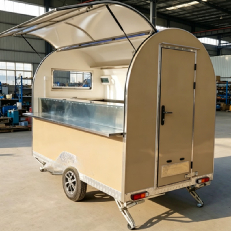 Mobiele foodtruck, kraam, ijsk - Fast Food With Snacks recensie en prijs